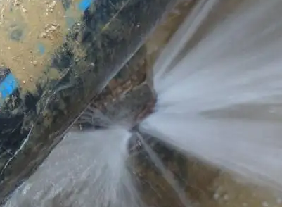 伍家岗卫生间测漏水施工步骤